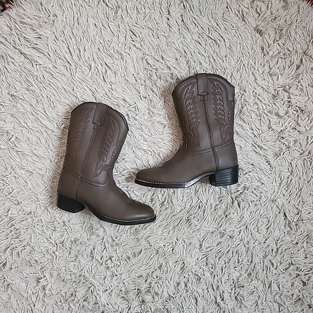 Kids Durango Cowboy Boots Western Brown Size 2D 2 D Embroidery Design Detail ✨️